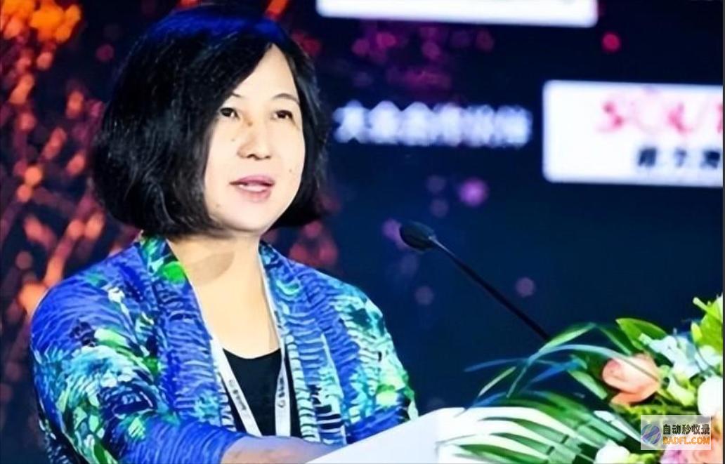 网友太弱小了不只扒出强硬背景余琦是惯犯还挖出