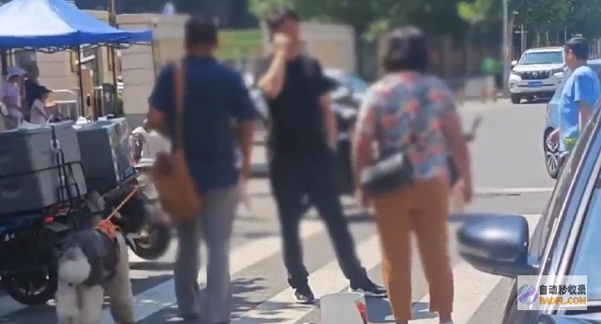 ampquot女车主身份被扒原来是个君子物摊上事了