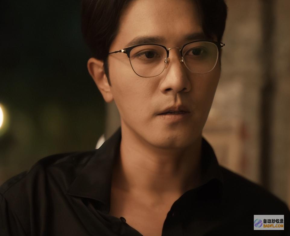 直到周士辉儿子娶黄亦玫的女儿；才发现黄振华输了