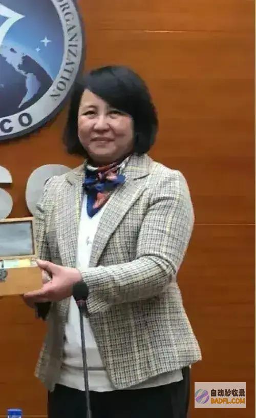 余琦为我国做出渺小奉献严重奉献的人不能骂请一