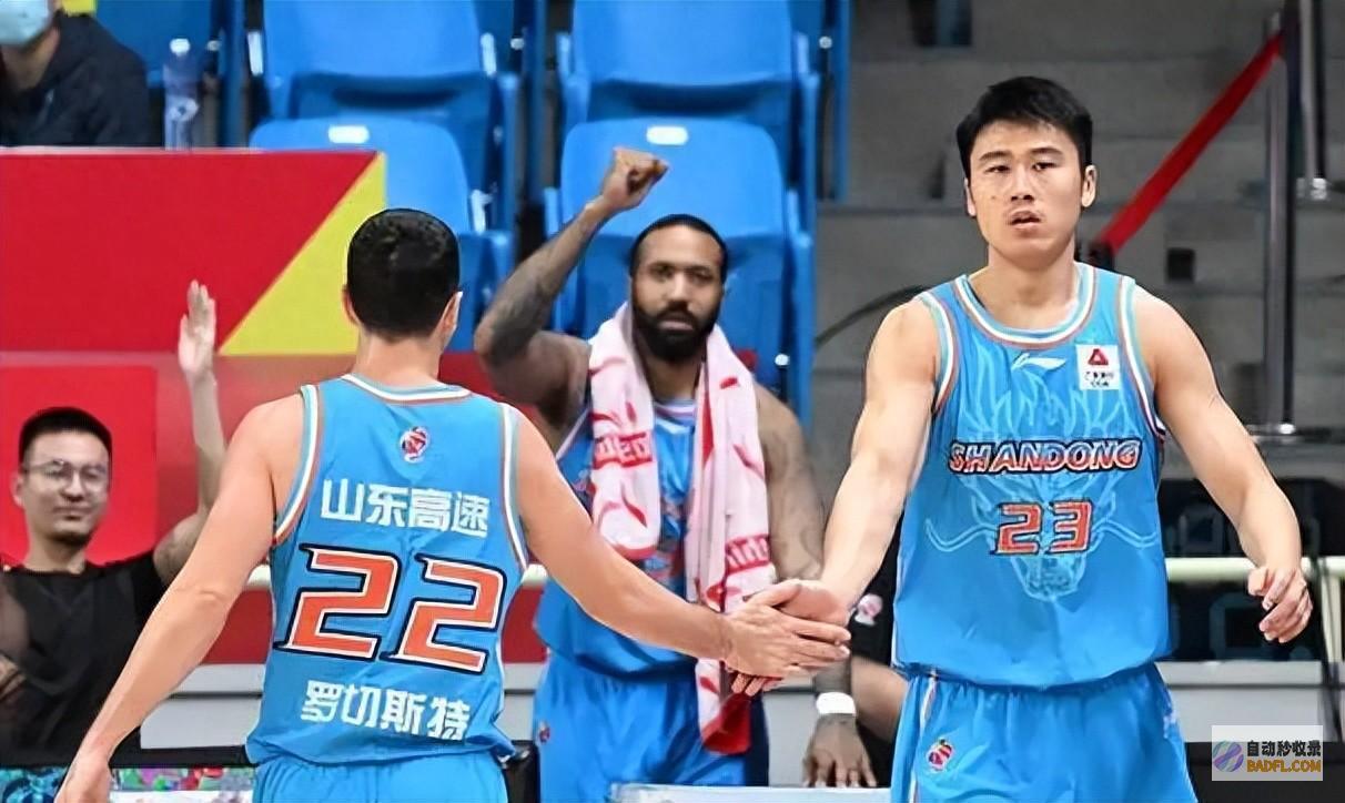 巩晓彬错过复出 山东男篮主教练已定 下周官宣！ 邱彪突然加盟 (巩晓彬离队)