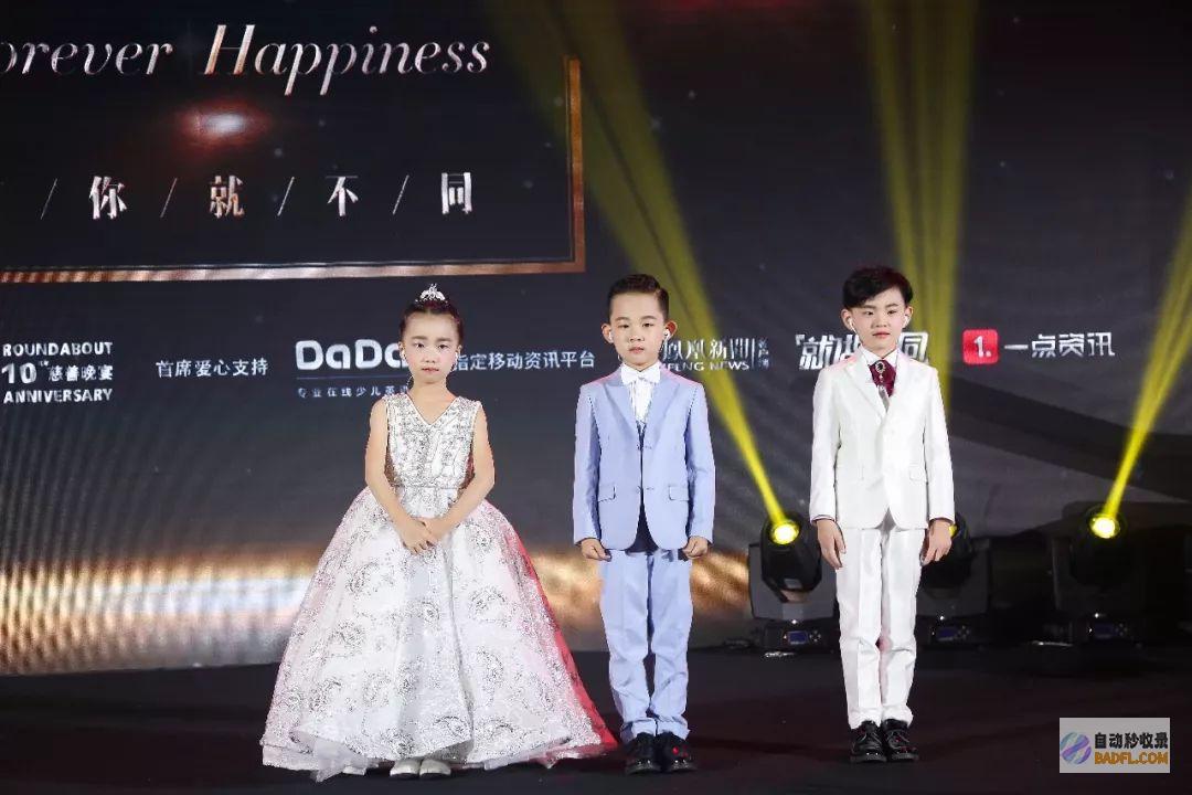 拥抱语言的魔力：使用 ChatGPT 免费版提升你的写作技巧 (拥抱的语音)