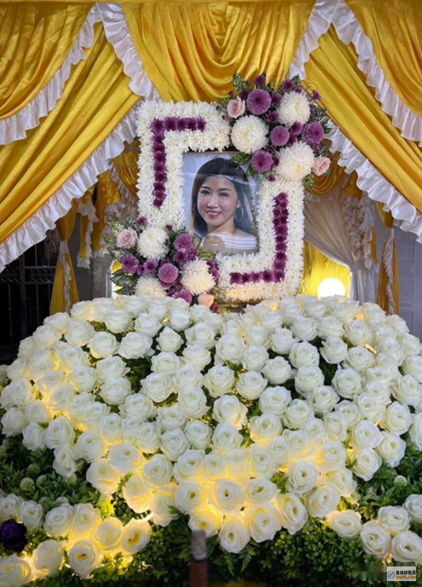 曝女李青青车祸身亡最后自拍画面曝光清晨撞