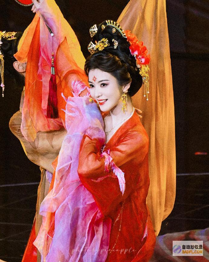 李云霄央视太给自己长脸演唐朝贵妃满脸肉感富态