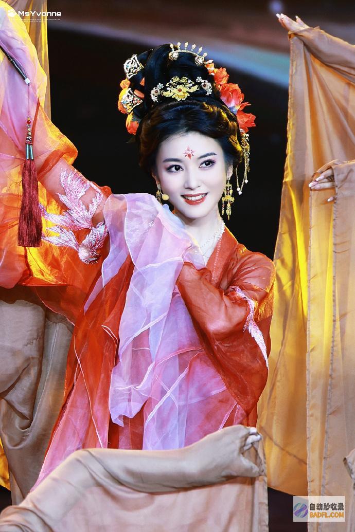 李云霄央视太给自己长脸演唐朝贵妃满脸肉感富态