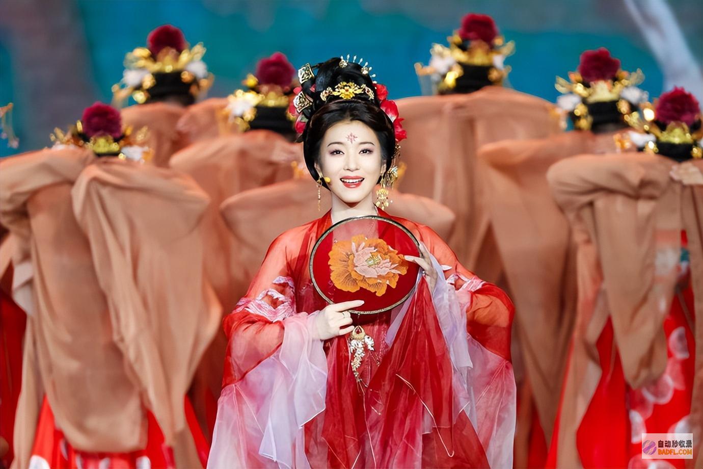 李云霄央视太给自己长脸演唐朝贵妃满脸肉感富态