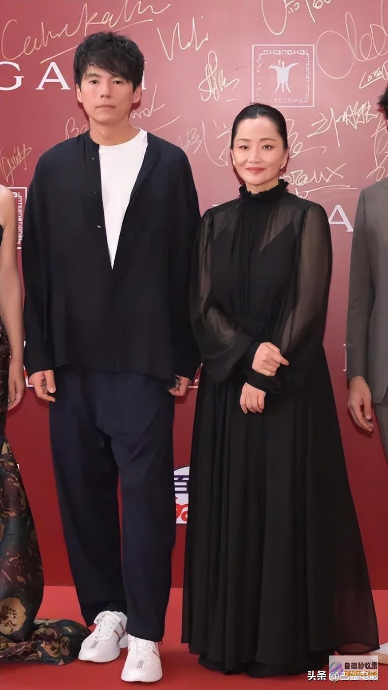 又乱穿黄晓明再拿影帝也太低调了上影