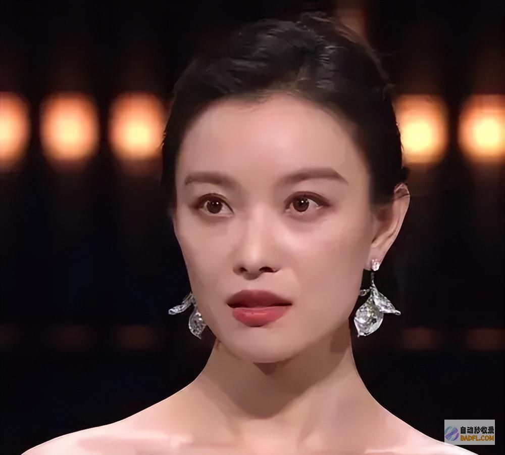 心思平衡了倪妮高清怼脸拍脸上有斑显老她老了皮