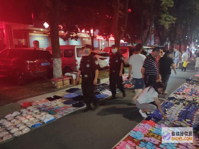 一些城管却不让网友不要在我楼下就好为什么国度