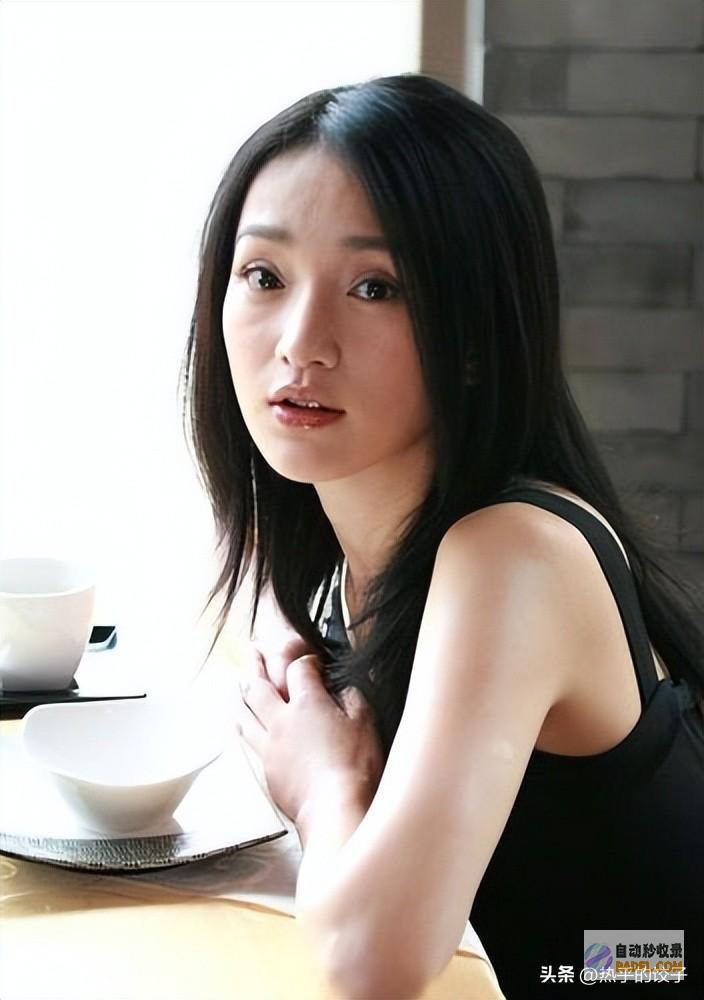 满脸皱纹的给一切医美脸的明星们上了一课上