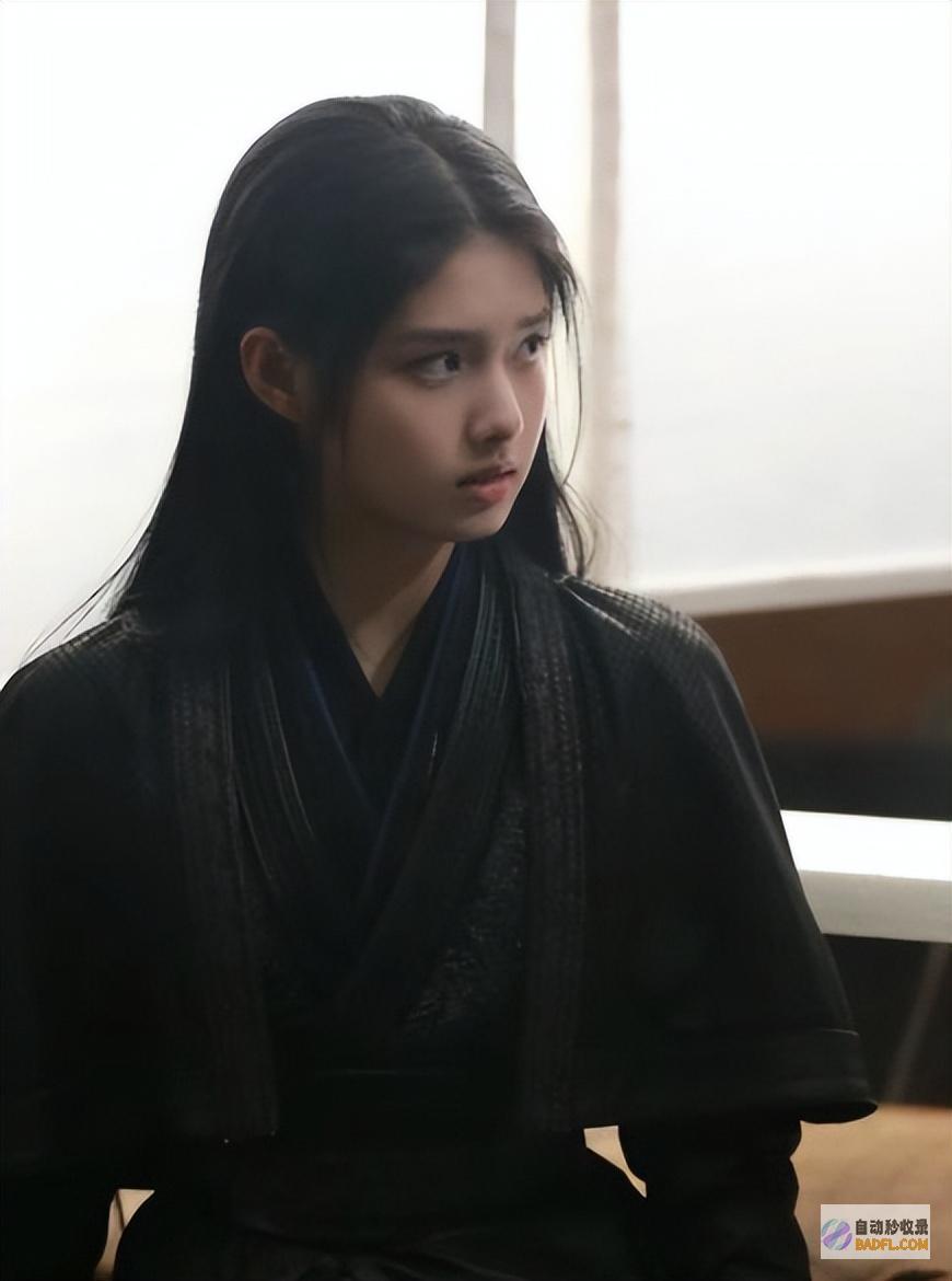 又是哪个资本家的孩子吧这是长大后的方太初网友