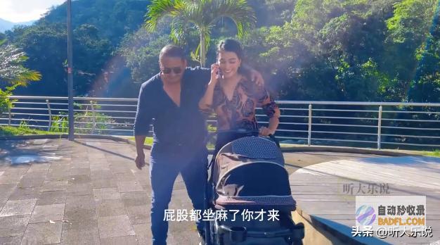 做的却浑然不知太大意人贩子抱走推车里的孩