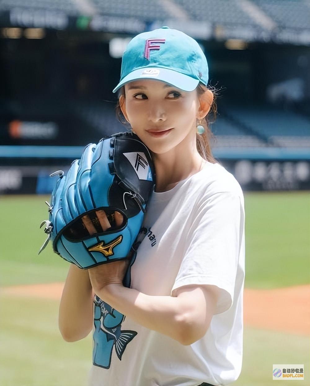 婆婆的年龄20岁的身体18岁的形态49岁的林志玲开