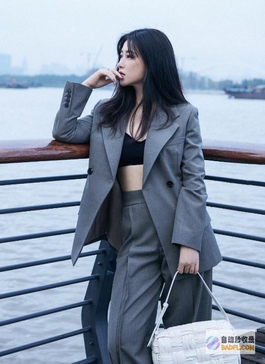 第一美人朱珠全裸大片惊曝假相第一美人