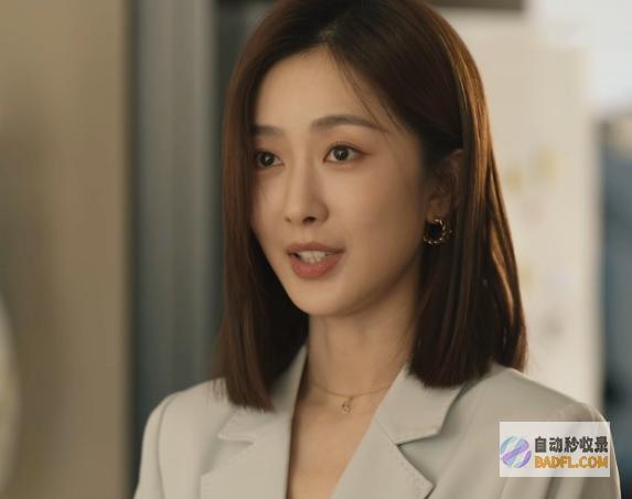 白晓荷瞒哄孩子生父是对黄振华最狠报复玫瑰的故