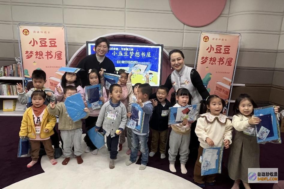 这位全职妈妈太棒了把青睐的事变成事业全职妈妈
