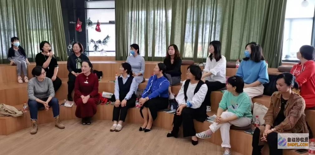 这位全职妈妈太棒了把青睐的事变成事业全职妈妈