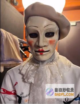 网友看问题的时兴阴间无头模特惊吓全场巴黎演出