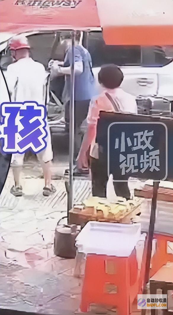 孩子没3岁惨不忍睹痛苦哀嚎突发广东母子被撞后