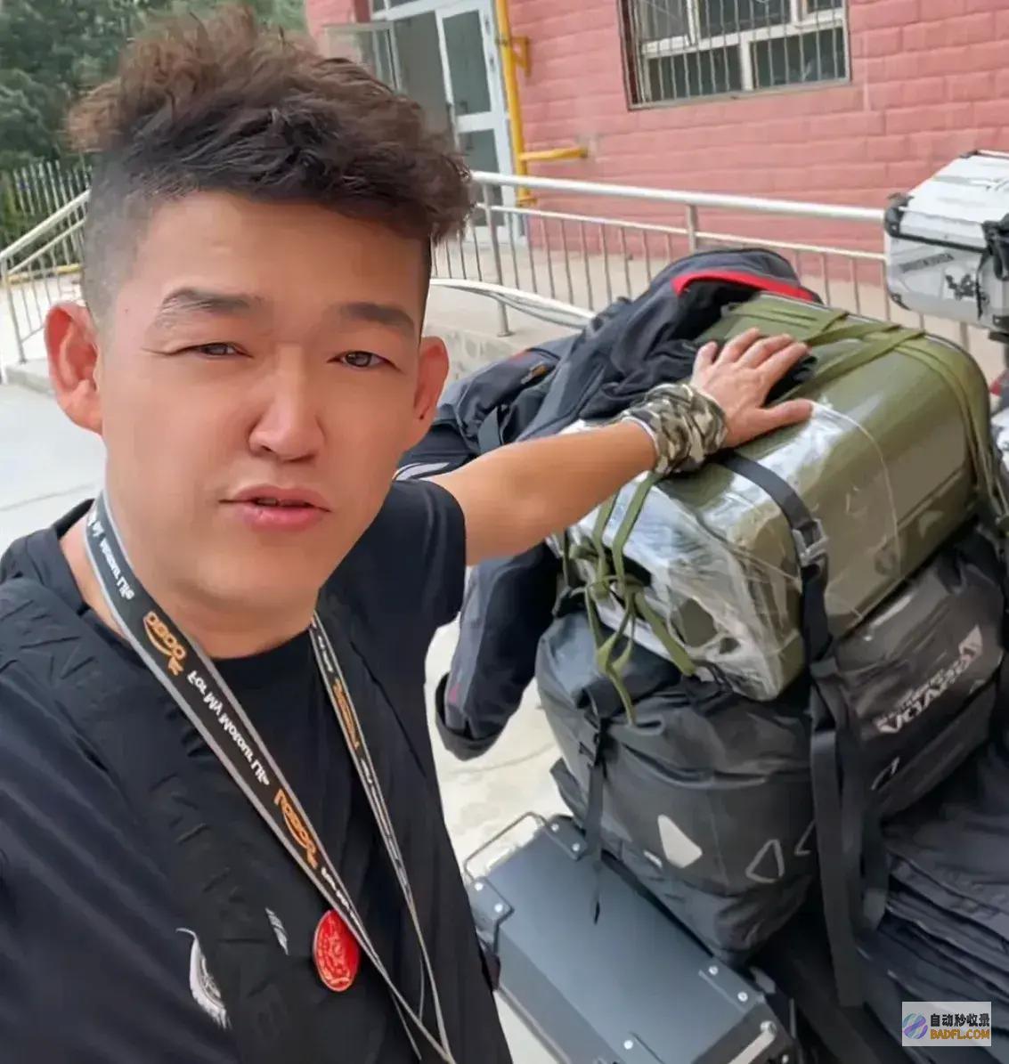 车祸身亡同行友人曝出车祸细节疯子哥网红评论区