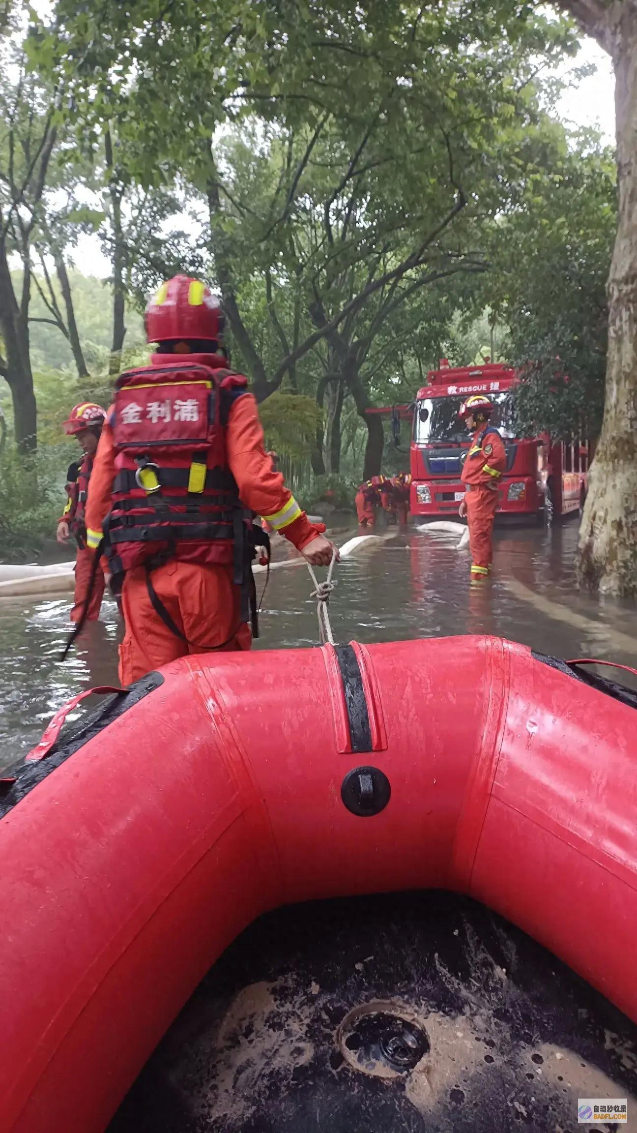 不知道之江路九溪入口被水淹了 我给添费事了 (之江路全长)