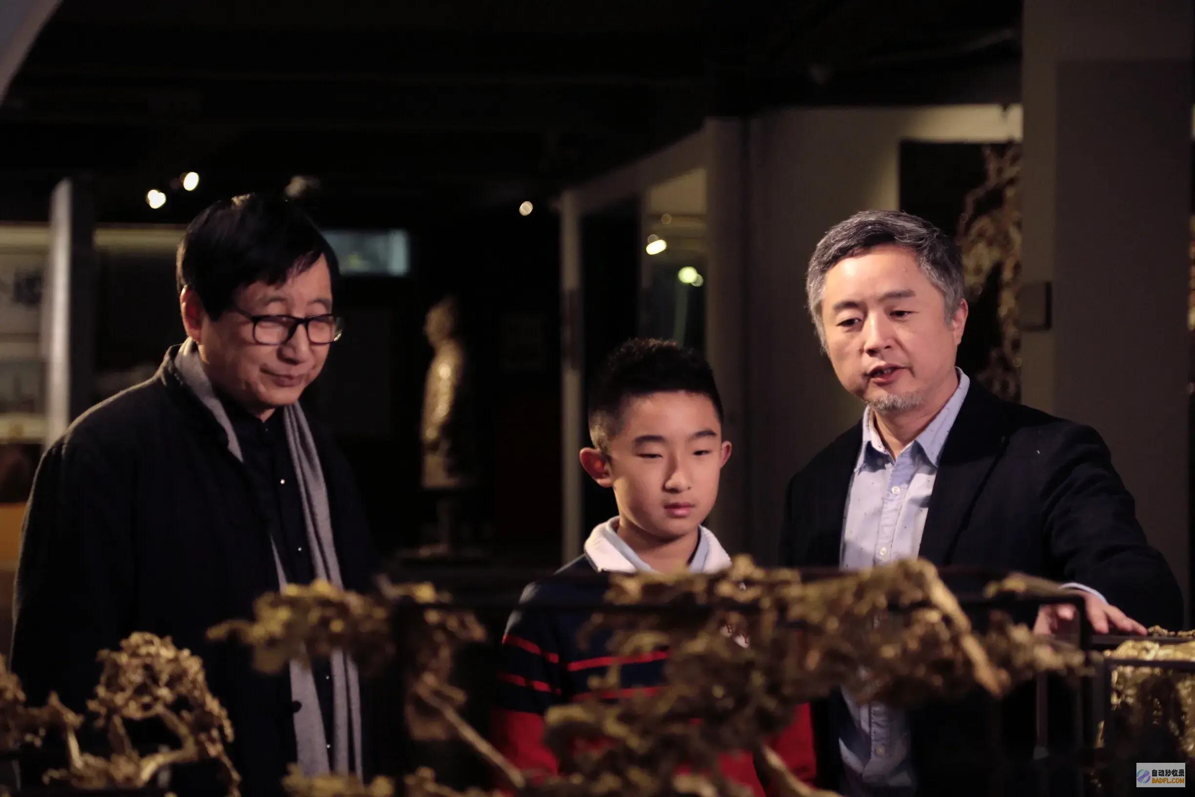 比起180万的更让咱们破防的是700分高考效