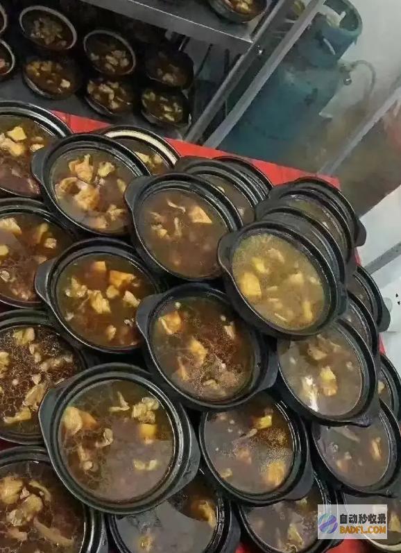 关店29万家沙县的死对头被逼上死路年轻人正在逐