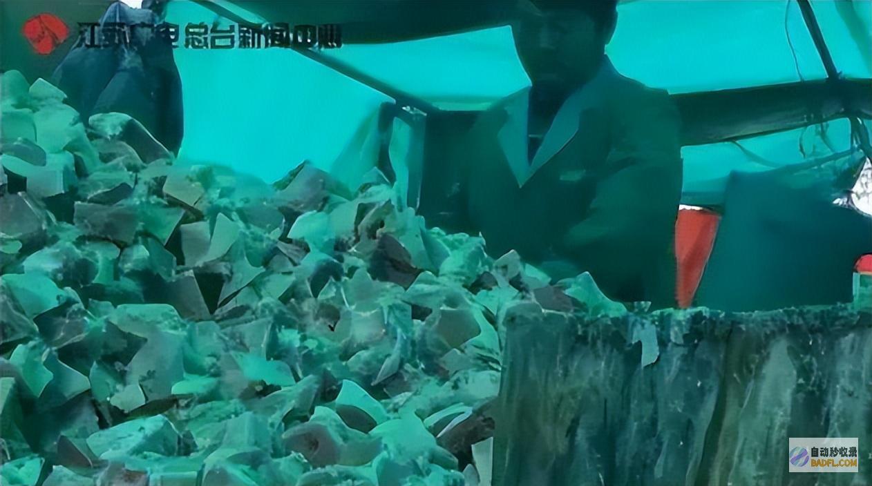 死对头年轻人正在逐渐丢弃关店29万家沙县的被逼