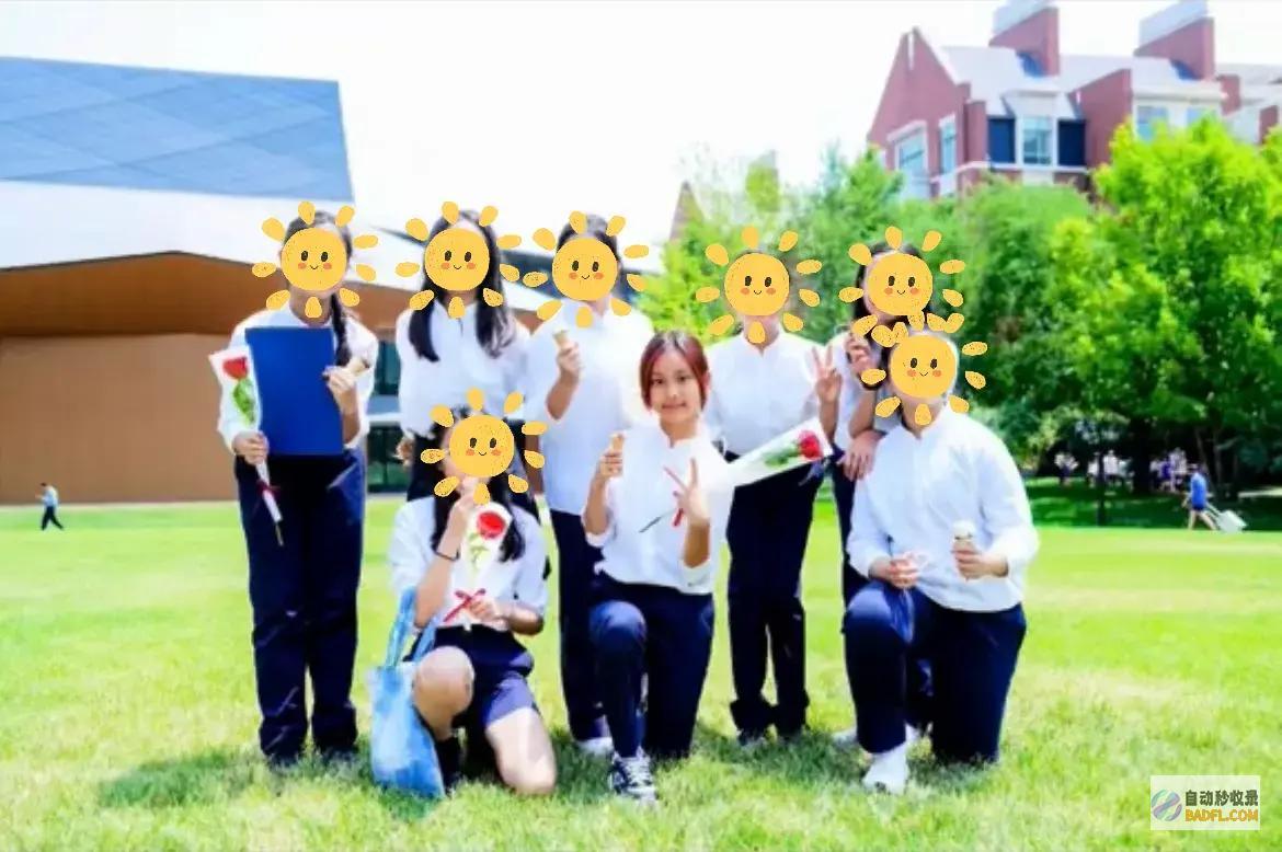 11岁甜馨美丽有气质女儿小学礼母