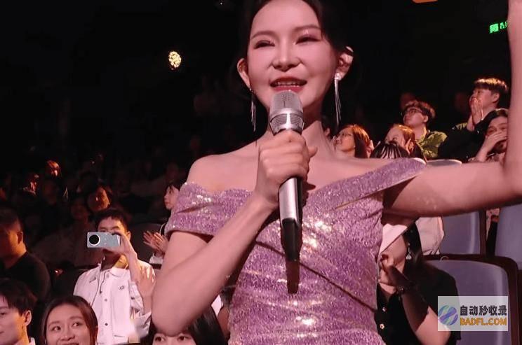 变脸张雨绮变阿凡达李宗翰认不出明星又扎堆鞠婧