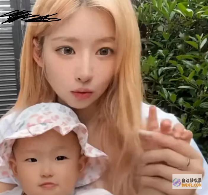 王健林不知已有孙女黄一鸣首晒聊天记载王思聪装