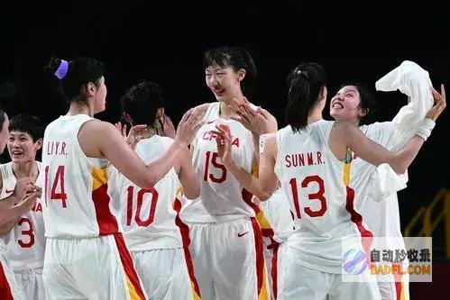 女篮热身82女篮热身赛直播