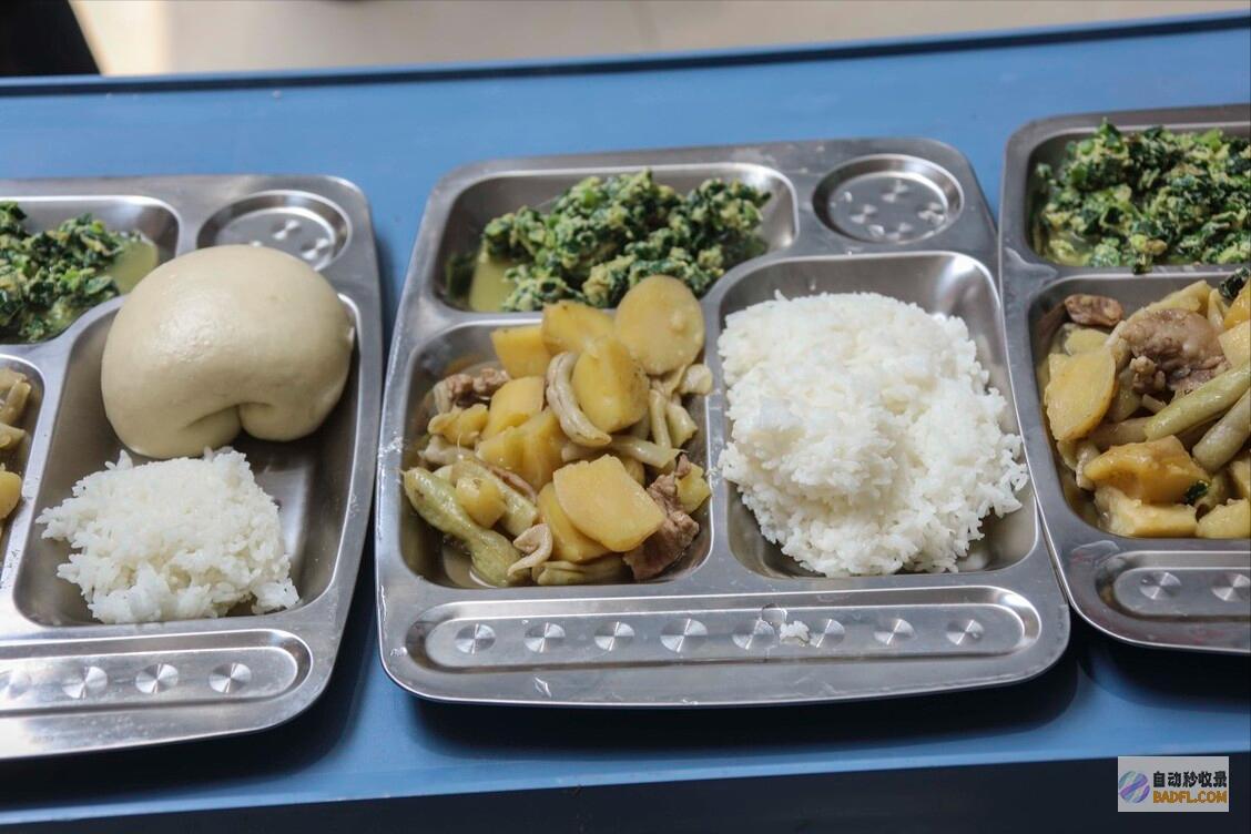 央媒营养餐补不是唐僧肉乡村孩子的营养补贴也敢