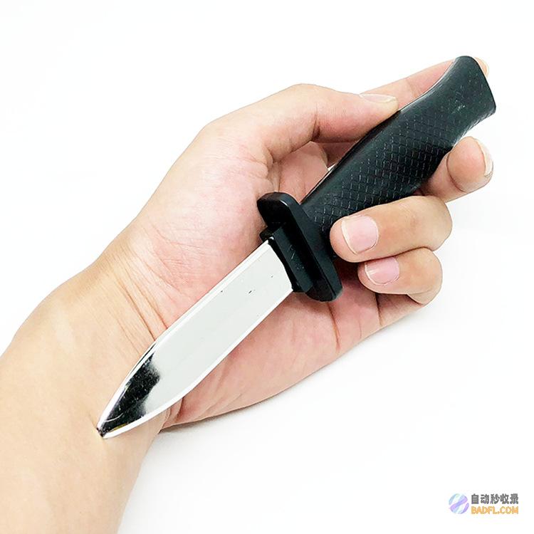 夹包哥 夹刀哥 才被 整了 犯了 六忌 (东北夹包大哥什么意思)