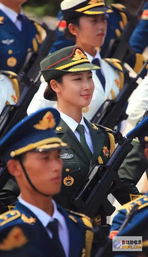 笑麻了下半年女兵应征报名行将开局我却笑死
