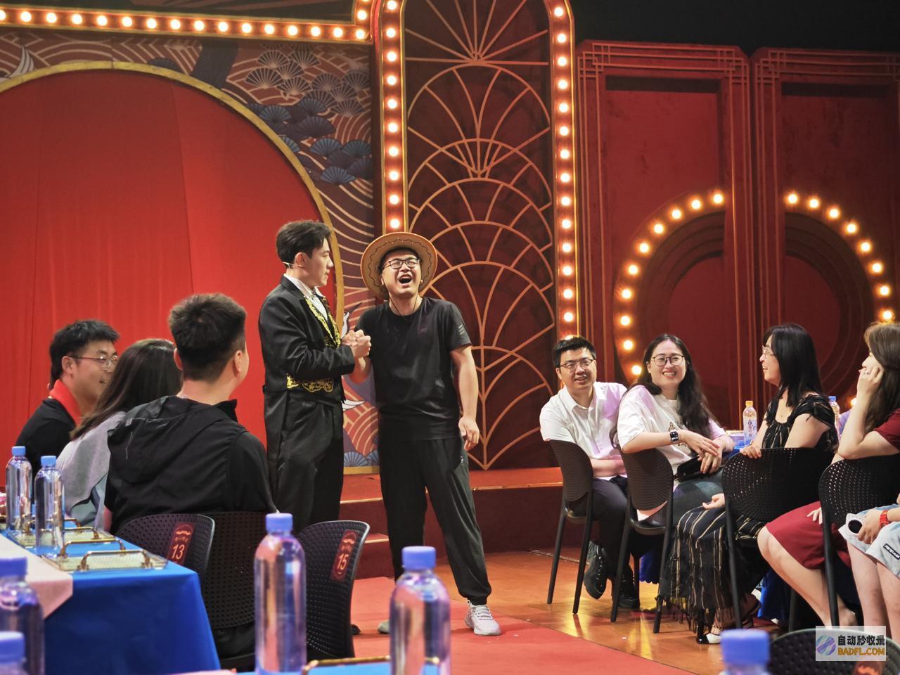 开席偷心晚宴将连演12场开心沉迷式带餐