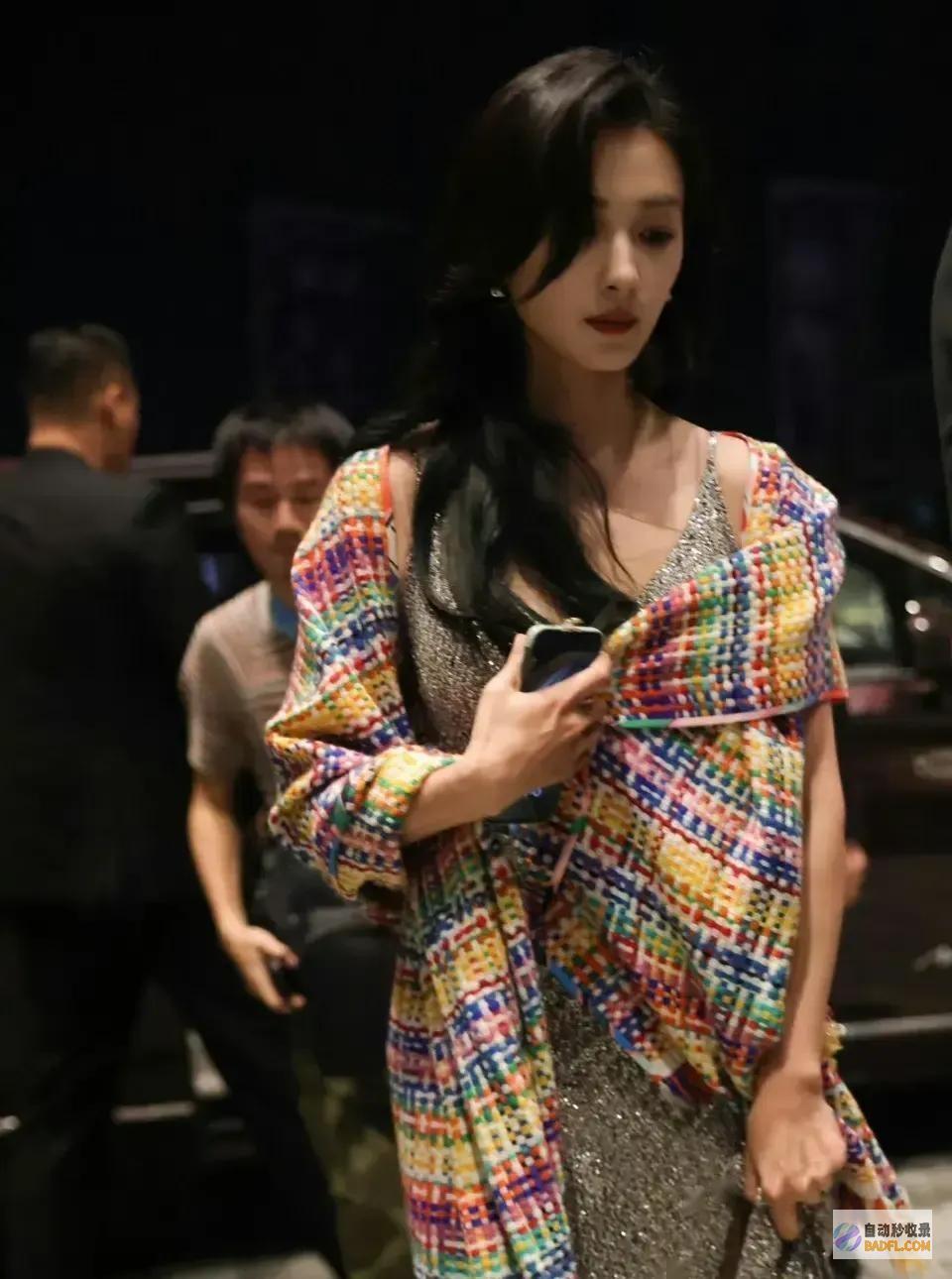 谁看了能不心动和恻隐万茜这个样子好美这称的上