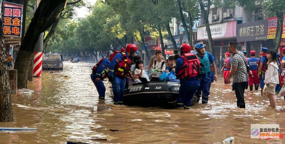赈灾证实有效平江赈灾返程下高速不要钱官方回应
