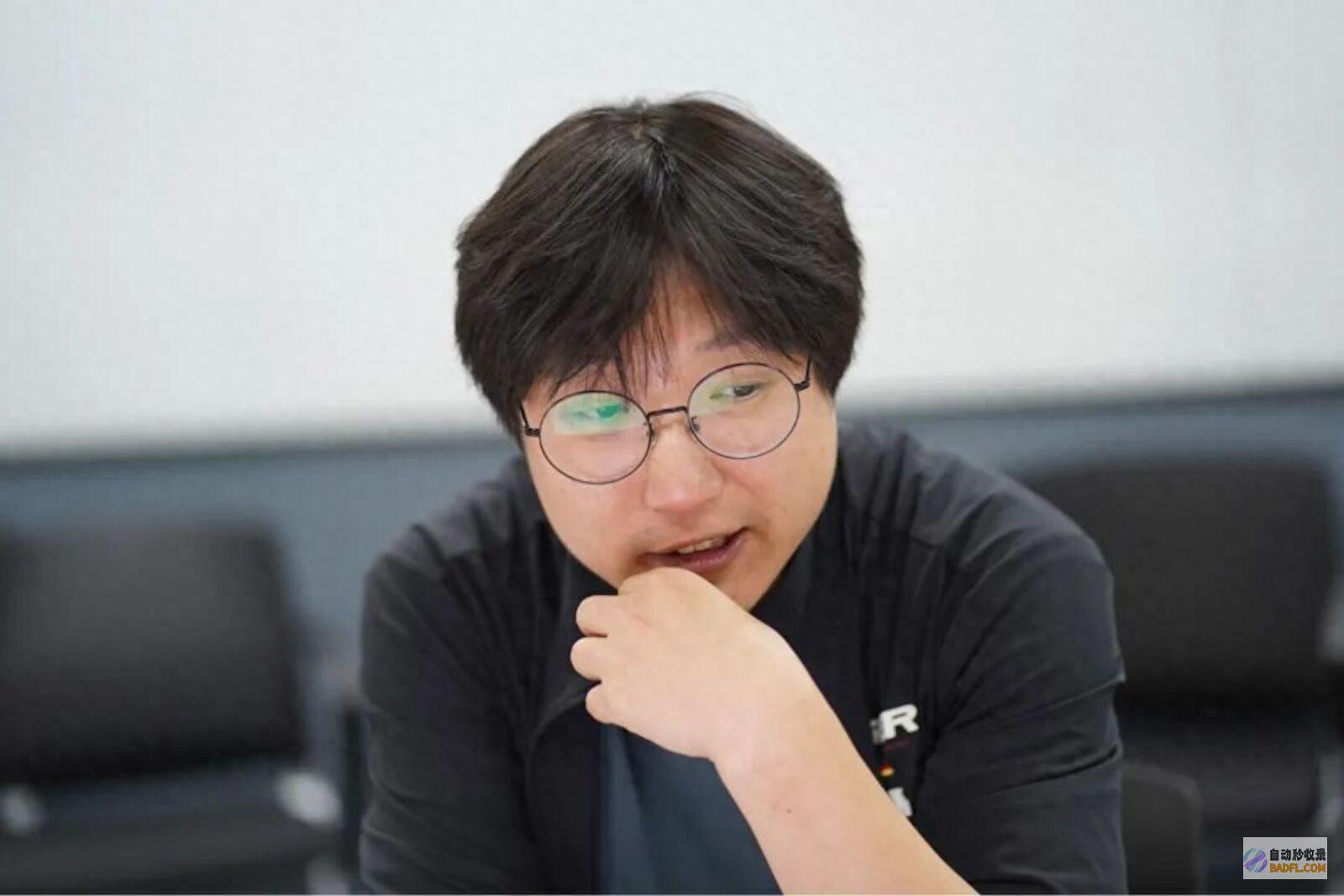 虚拟即真实 湛蓝档案 角色即人类 独家采访 作家即组织 (虚拟即现实)