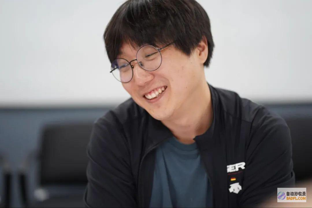 虚拟即真实湛蓝档案角色即人类独家采访作家即组