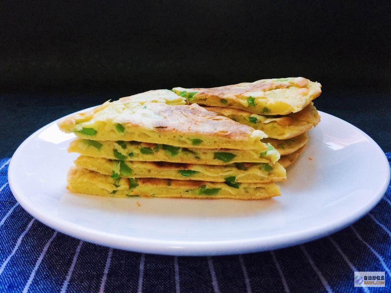 煎蛋饼：美味而简单的早餐选择 (煎蛋饼怎么做又软又好吃窍门)