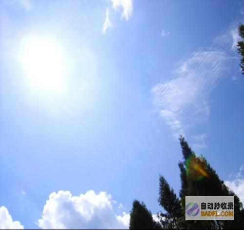 炎炎夏日必备！凉菜秘籍大全，释放你的清凉味蕾 (炎炎夏日必备的八道摆摊甜品做法)