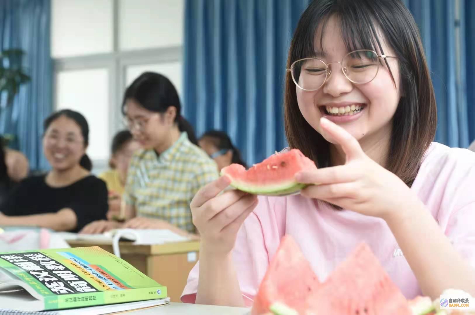 探索 C 语言的广阔世界：从基础到高级概念 (浅谈c语言)