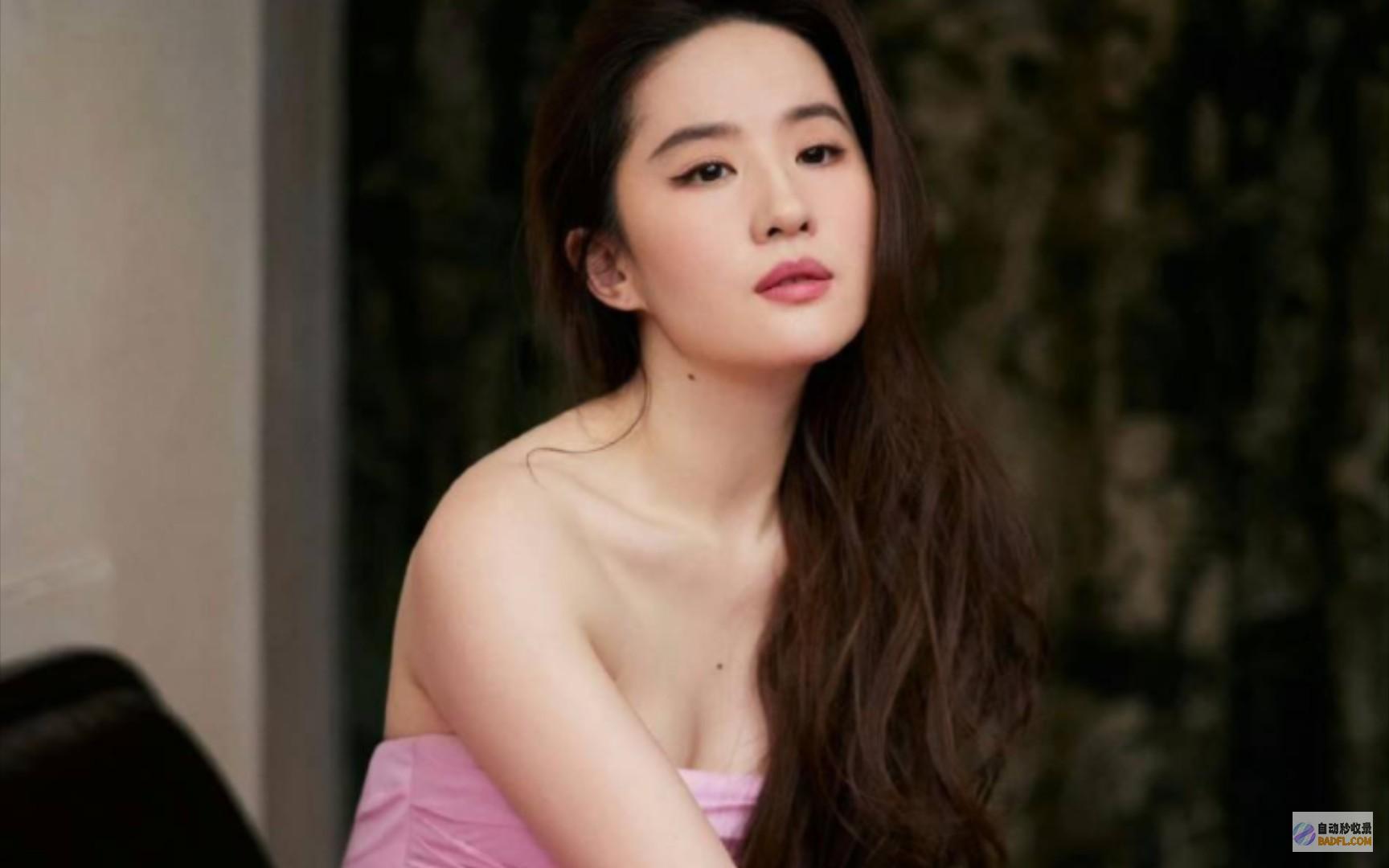 刘亦菲素颜接受采访比化装还难看惊呼环球宁