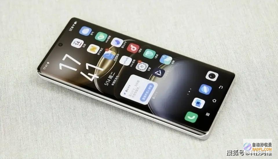 16GB 1TB 当初无奈变相提价 首销1小时卖出5亿元 卫星通讯 (16GB1TB是什么意思)
