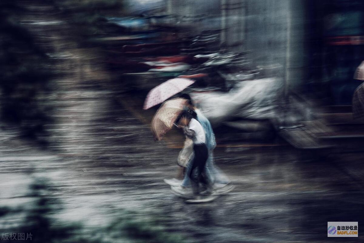 天气大反转高温直冲39°C后暴雨大暴雨冰火