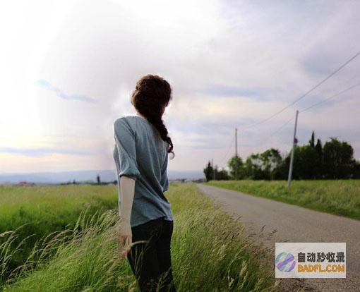 受伤女生和睦解要上诉 扣留五天 成都商场男性骚扰殴打女生后续 (受伤女孩子)