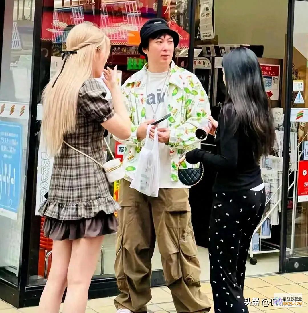 笑喷！黄一鸣回应孩子名字由来 一出世爸爸就闪了！王思聪又热搜 (黄一鸣是谁呀)