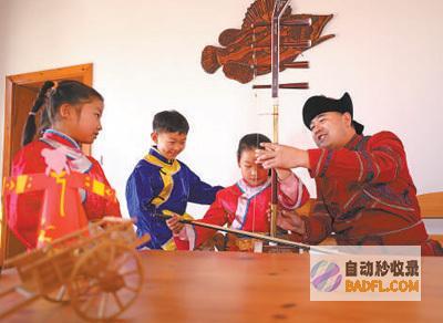 人民日报关注本国人里的云南传统村落古村焕