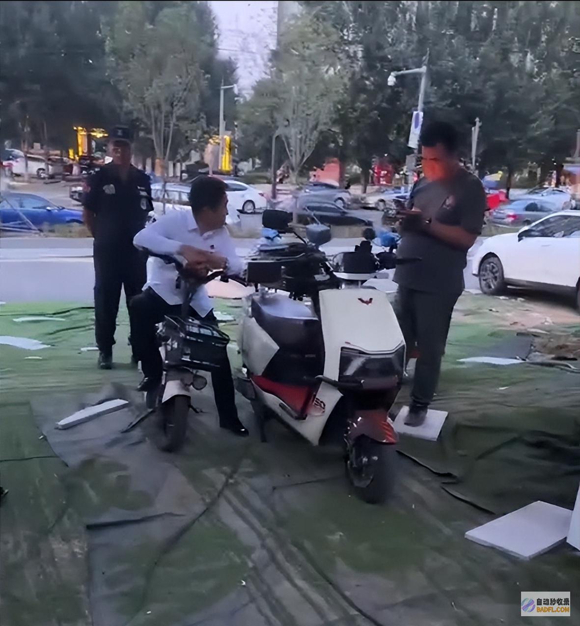 荒诞沈阳男性买房两年未交房寒心不已无奈帐篷入